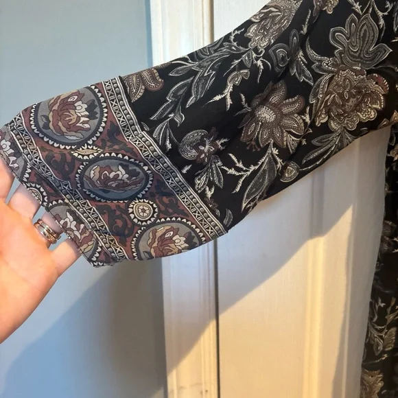 Lucky Brand Black and Brown Paisley Top - Picture 3 of 6